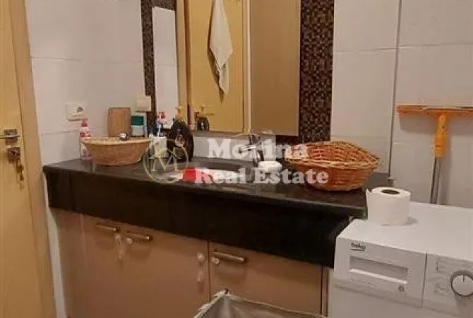 Shtepi me qera Apartament ne Tirane, 2+1, Mobilimi E mobiluar, Pagesa 500  Euro.