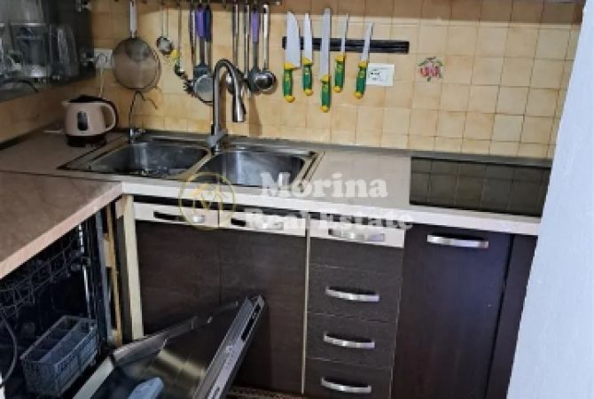 Shtepi me qera 2+1 ne Tirane - 500 Euro