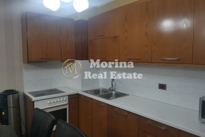 Shtepi me qera Garsoniere ne Tirane - 300 Euro