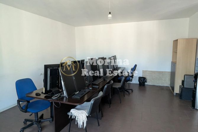 Ambient biznesi me qera 3+1 ne Tirane - 600 Euro