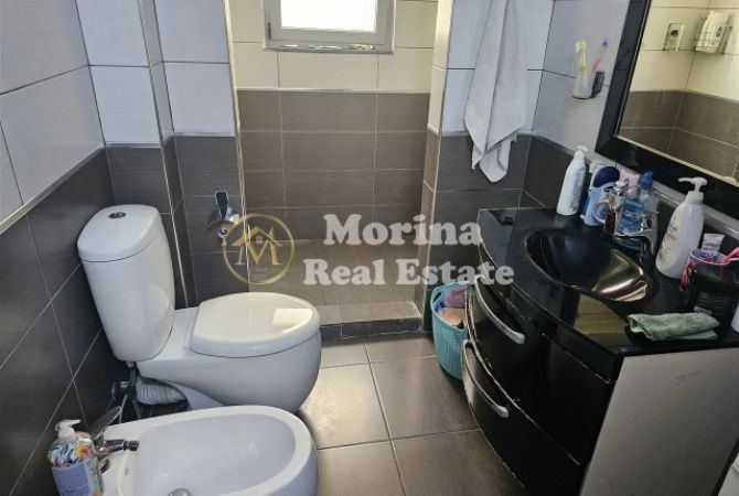 Shtepi me qera 1+1 ne Tirane - 450 Euro