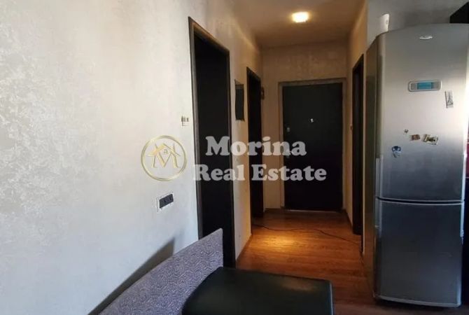 Shtepi me qera 2+1 ne Tirane - 650 Euro