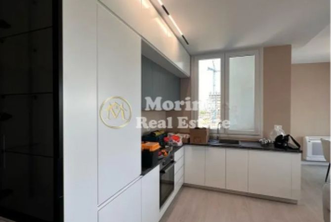 Shtepi me qera Apartament ne Tirane, 2+1, Mobilimi E mobiluar, Pagesa 750  Euro.