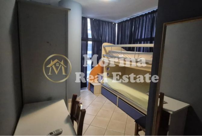 Shtepi me qera Apartament ne Tirane, 2+1, Mobilimi E mobiluar, Pagesa 700  Euro.