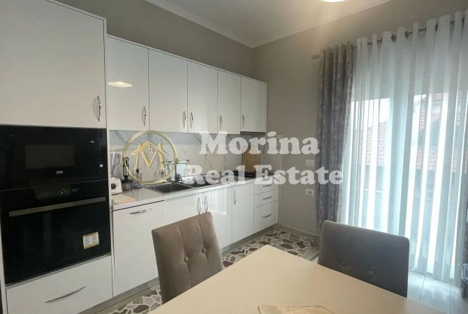 Shtepi me qera Apartament ne Tirane, 2+1, Mobilimi E mobiluar, Pagesa 600  Euro.