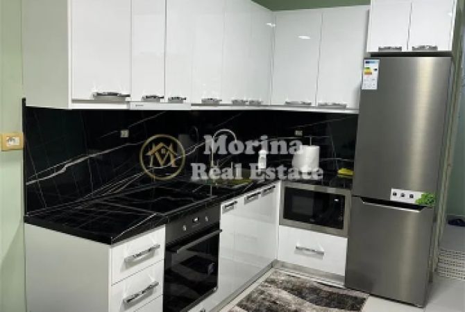 Shtepi me qera 2+1 ne Tirane - 600 Euro