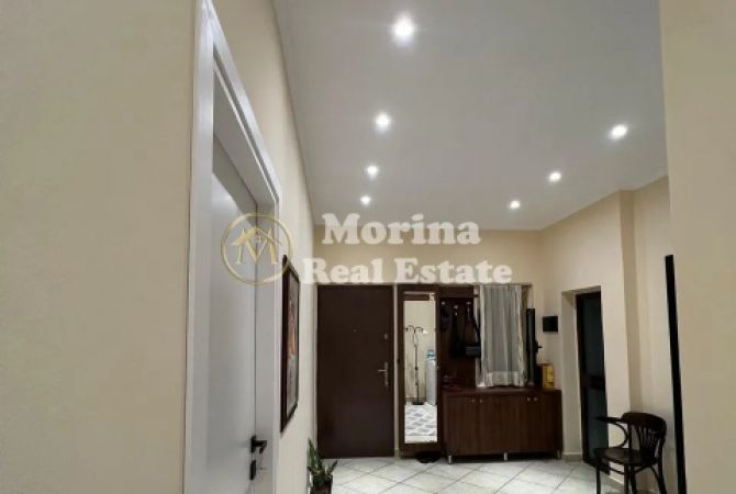 Shtepi me qera Apartament ne Tirane, 2+1, Mobilimi E mobiluar, Pagesa 500  Euro.