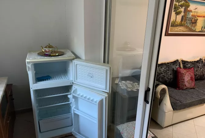 Shtepi me qera Apartament ne Tirane, 1+1, Mobilimi E mobiluar, Pagesa 400  Euro.