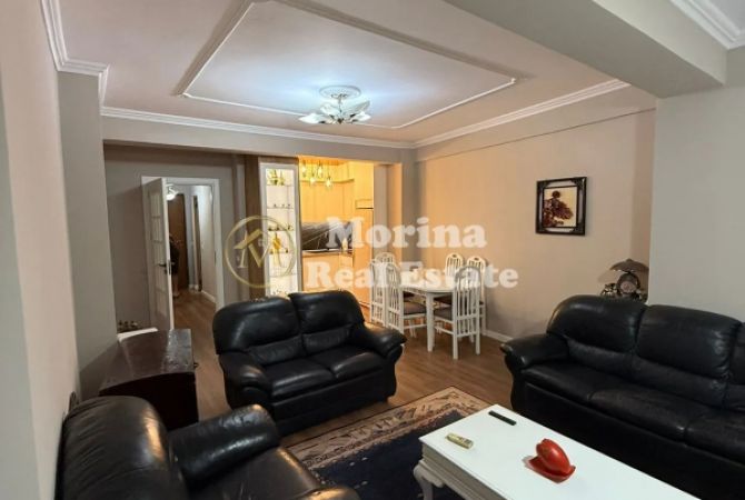 Shtepi me qera 2+1 ne Tirane - 900 Euro