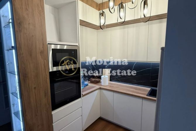 Shtepi me qera Apartament ne Tirane, 2+1, Mobilimi E mobiluar, Pagesa 900  Euro.