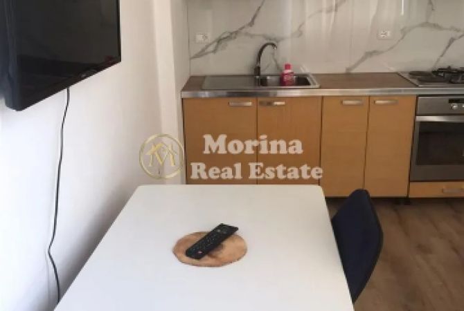 Shtepi me qera Garsoniere ne Tirane - 300 Euro