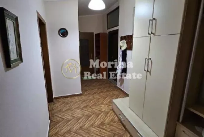 Shtepi me qera Apartament ne Tirane, 2+1, Mobilimi E mobiluar, Pagesa 550  Euro.