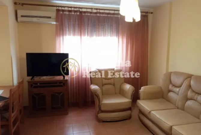 Shtepi me qera Apartament ne Tirane, 1+1, Mobilimi E mobiluar, Pagesa 550  Euro.