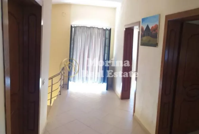 Shtepi me qera 6+1 ne Tirane - 2,000 Euro