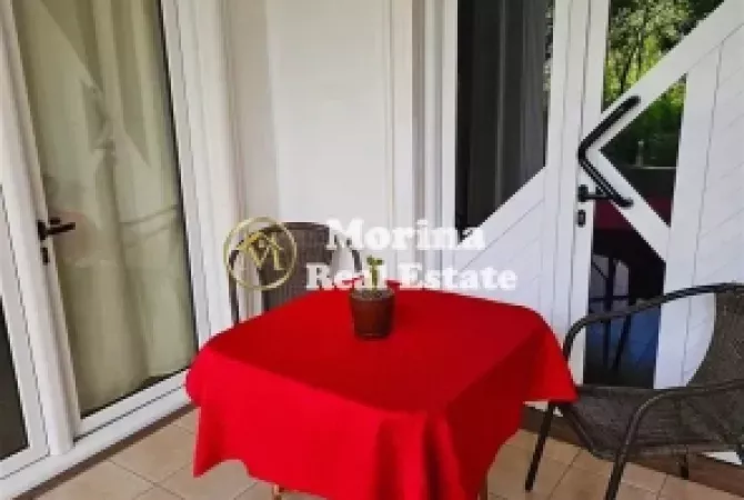 Casa in affitto Garsoniere a Tirana - 300 Euro