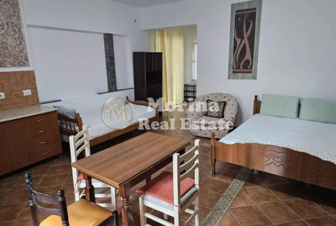 Casa in affitto Garsoniere a Tirana - 300 Euro