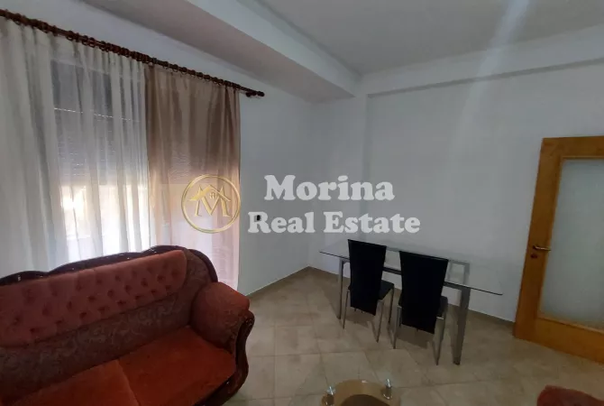 Shtepi me qera 2+1 ne Tirane - 400 Euro