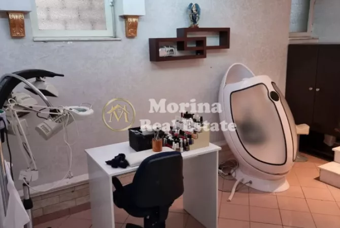 Ambjent biznesi me qera 1+1 ne Tirane - 1,300 Euro