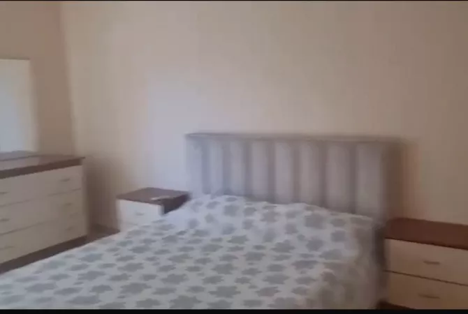Shtepi me qera 2+1 ne Tirane - 650 Euro