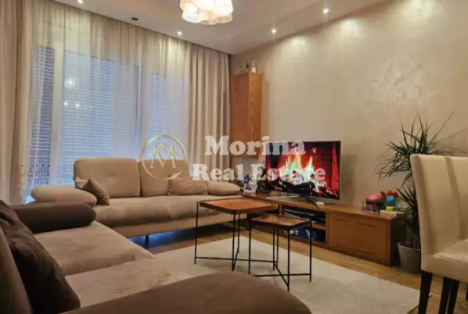 Shtepi me qera 3+1 ne Tirane - 800 Euro