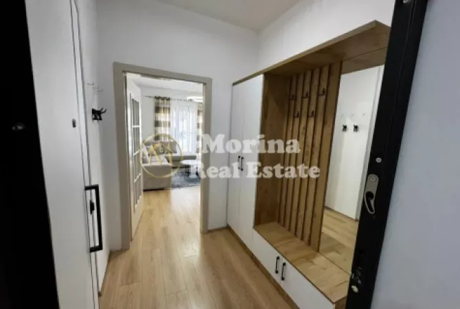 Shtepi me qera 2+1 ne Tirane - 800 Euro