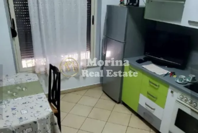 Shtepi me qera 2+1 ne Tirane - 530 Euro