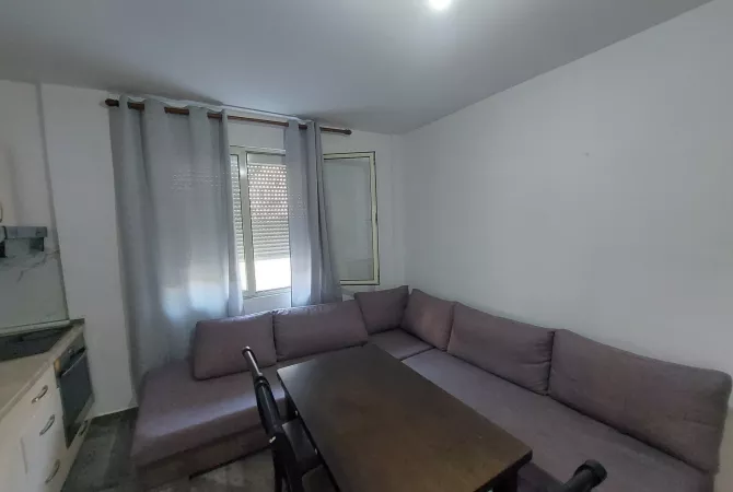 Casa in affitto 2+1 a Tirana - 450 Euro