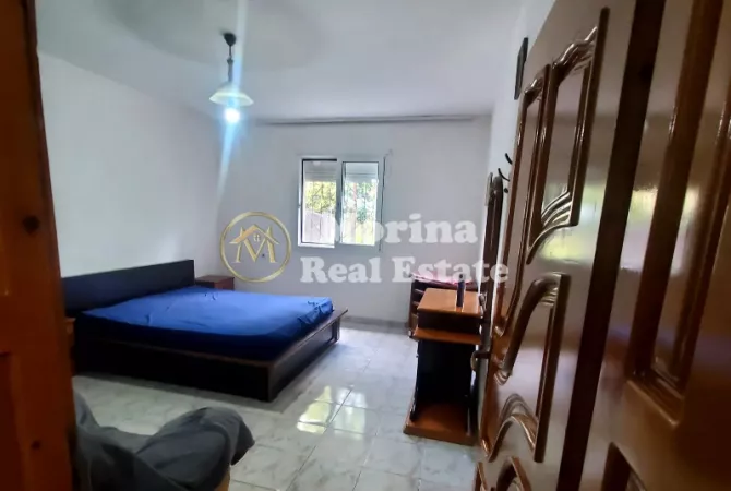 Shtepi me qera 1+1 ne Tirane - 250 Euro