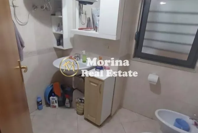 Ambient biznesi me qera 3+1 ne Tirane - 650 Euro
