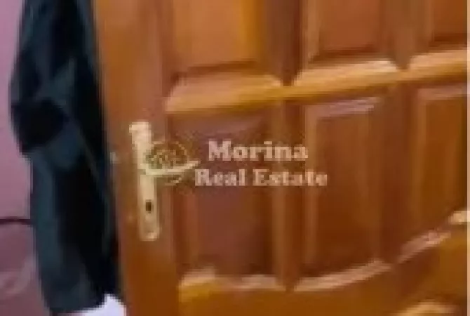 Shtepi me qera 2+1 ne Tirane - 400 Euro