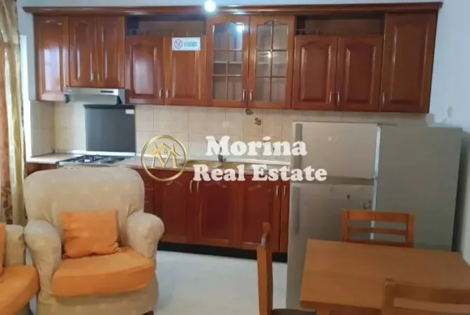Shtepi me qera 2+1 ne Tirane - 400 Euro