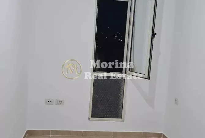 Shtepi me qera 2+1 ne Tirane - 300 Euro