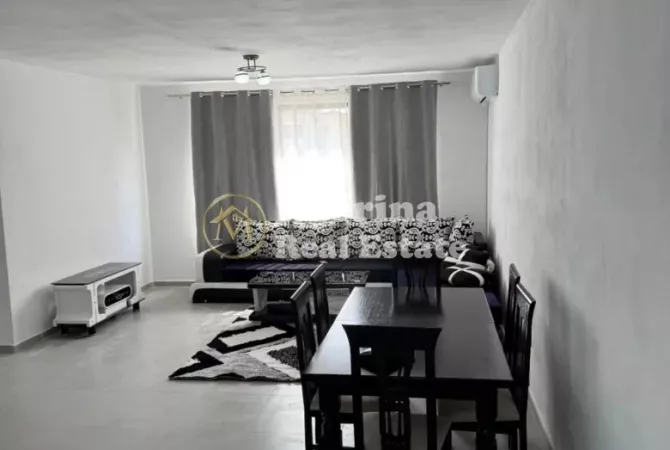 Shtepi me qera 2+1 ne Tirane - 700 Euro