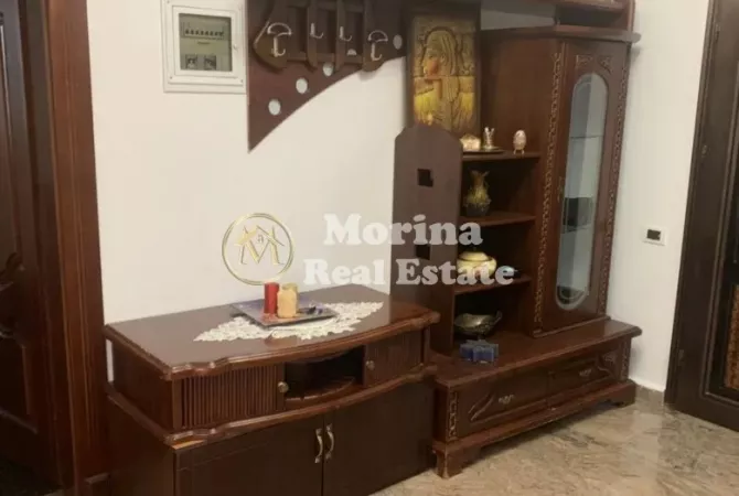 Shtepi me qera 2+1 ne Tirane - 800 Euro