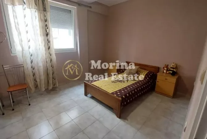 Shtepi ne shitje Shtepi Private ne Tirane, 5+1, Mobilimi E mobiluar, Pagesa 450,000  Euro.