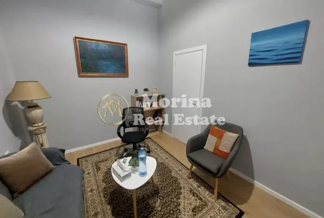 Shtepi ne shitje Shtepi Private ne Tirane, 5+1, Mobilimi E mobiluar, Pagesa 450,000  Euro.