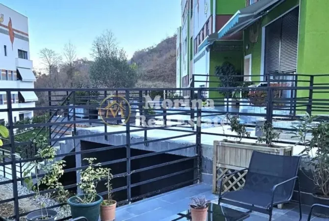 Shtepi me qera 2+1 ne Tirane - 750 Euro