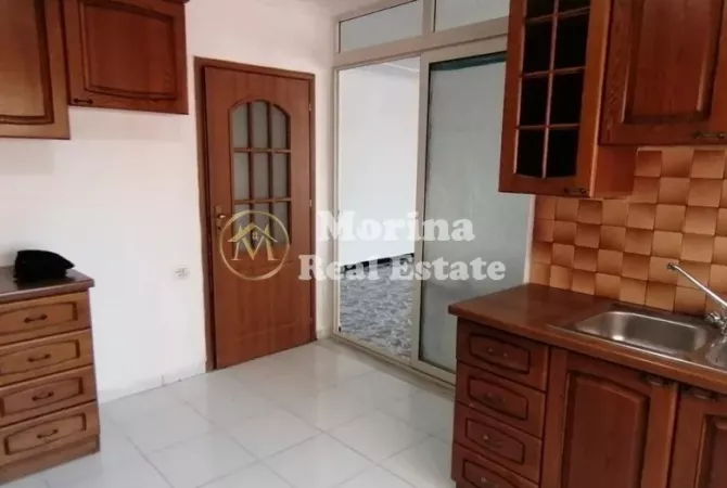 Shtepi me qera 3+1 ne Tirane - 500 Euro