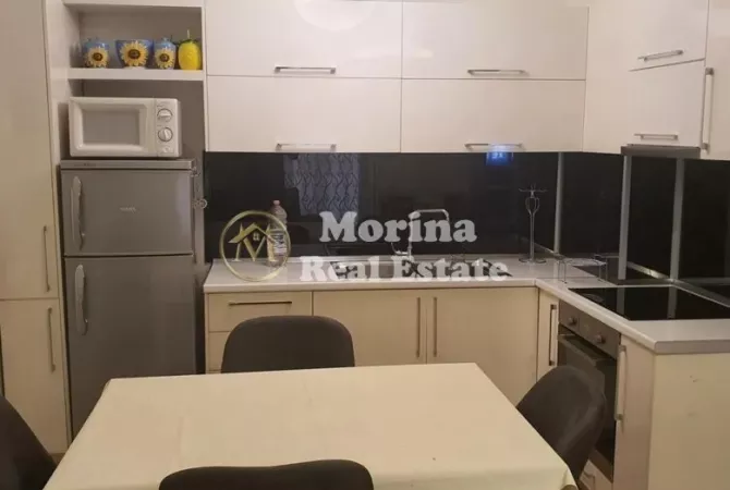 Shtepi me qera 2+1 ne Tirane - 550 Euro