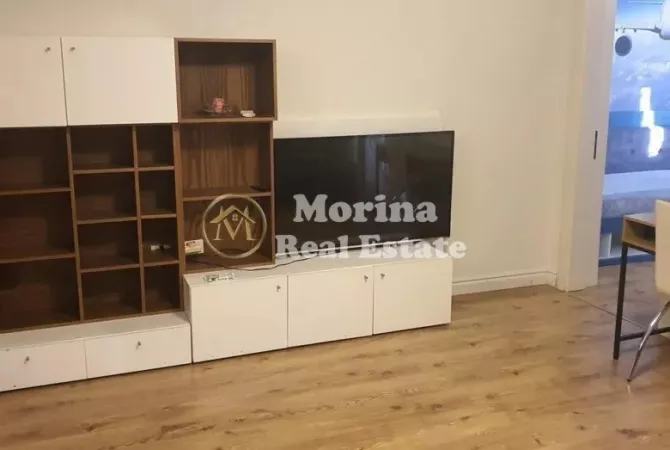 Shtepi me qera 2+1 ne Tirane - 550 Euro