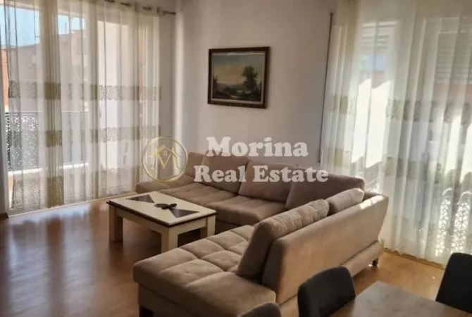 Shtepi me qera 2+1 ne Tirane - 650 Euro