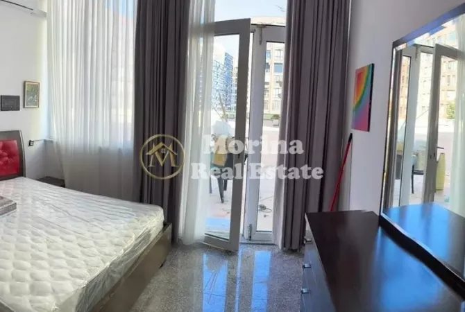 Shtepi me qera 2+1 ne Tirane - 650 Euro