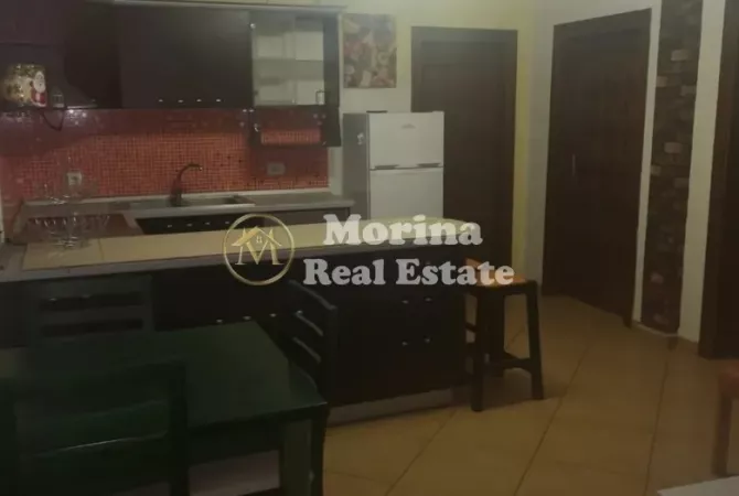 Shtepi me qera 2+1 ne Tirane - 380 Euro