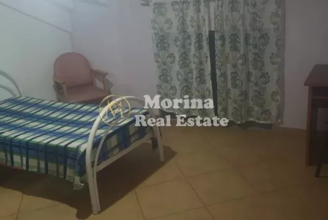 Shtepi me qera 2+1 ne Tirane - 380 Euro