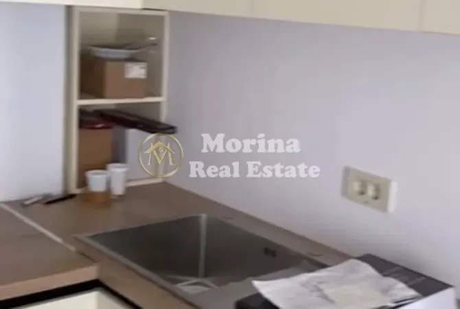 Shtepi me qera Apartament ne Tirane, 1+1, Mobilimi E mobiluar, Pagesa 700  Euro.