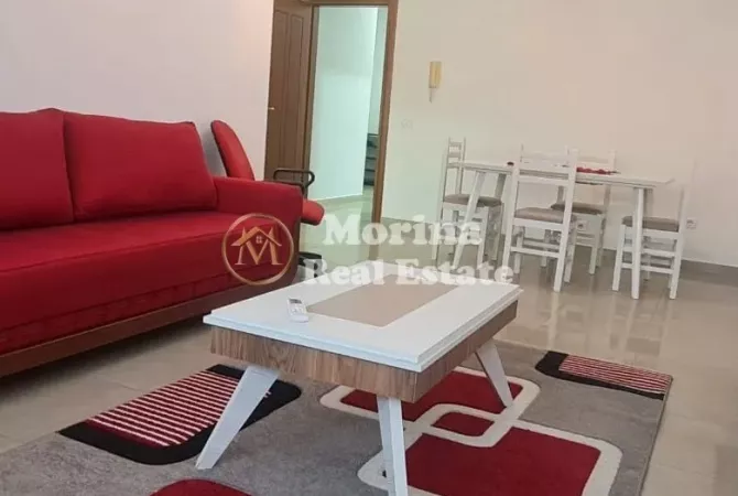 Shtepi me qera Apartament ne Tirane, 2+1, Mobilimi E mobiluar, Pagesa 800  Euro.
