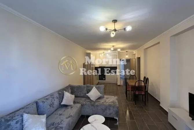 Shtepi me qera 2+1 ne Tirane - 450 Euro