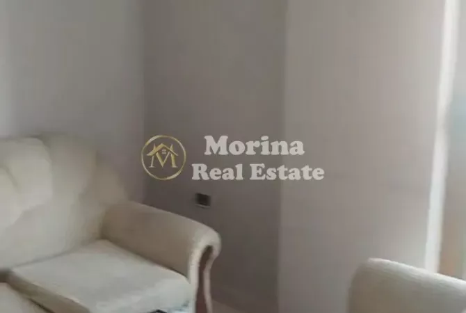Casa in affitto 2+1 a Tirana - 300 Euro