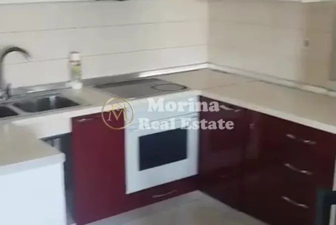 Casa in affitto 2+1 a Tirana - 300 Euro
