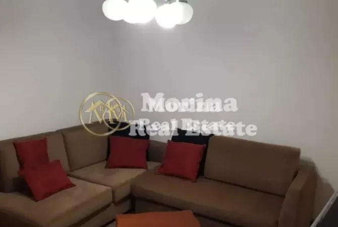 Shtepi me qera 2+1 ne Tirane - 650 Euro